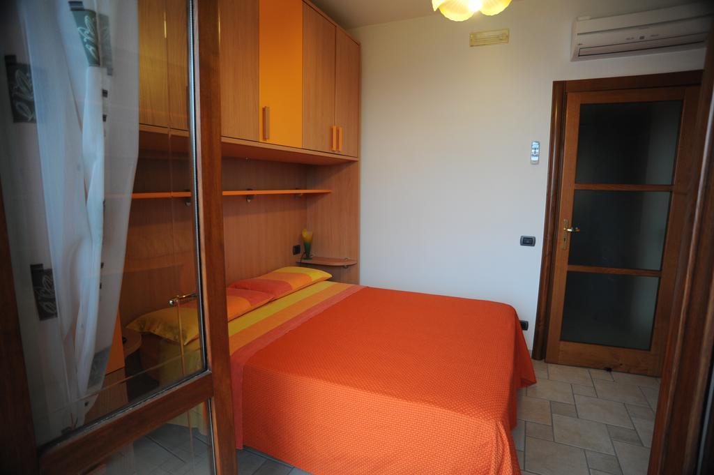 La Mela Blu Bed & Breakfast Furore Eksteriør bilde