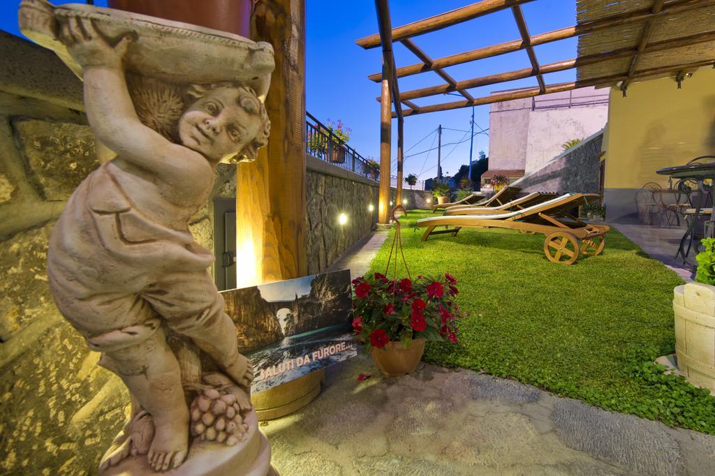 La Mela Blu Bed & Breakfast Furore Eksteriør bilde